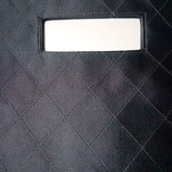 Vtg Chanel Satin Matelasse Clutch Handbag Made In France, Size 9.5 in x 11.75 in - Picture 12 of 16